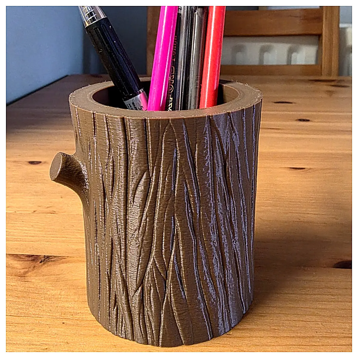 Tree Trunk Pencil Holder Desk Organizer Wall Mounted Creative Multi Function Stand Holder Lazy Person Gadget Simple Home Office Study
