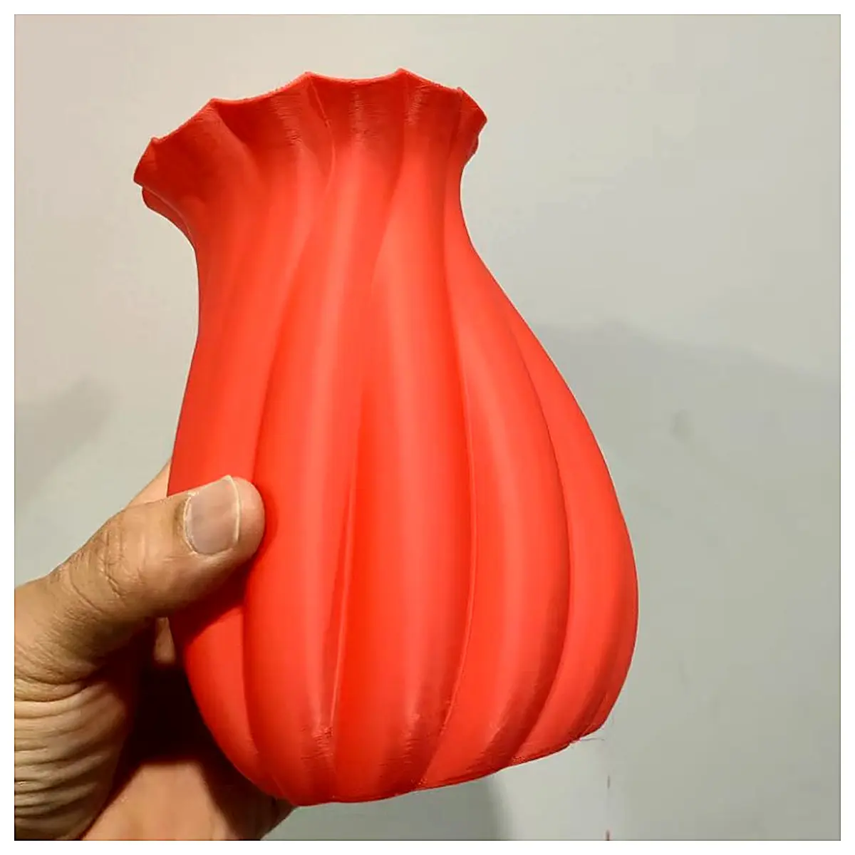 Warped Vase Pen Holder Creative Decor Art Piece Desk Organizer Decorative Accessory Gift Idea