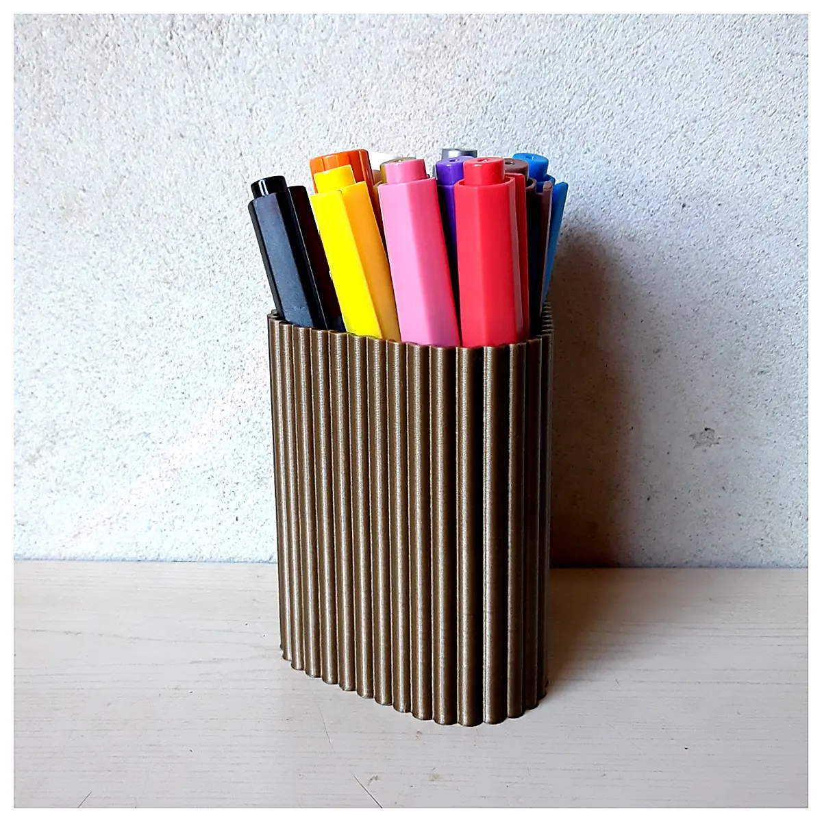 Striped Pen Holder Creative Desktop Organizer Decorative Pen Case Tube Storage Multi Function Art Decoration Office School Supplies