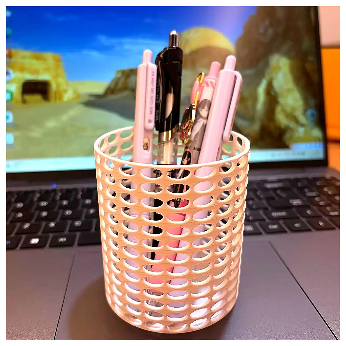 Carved Pen Holder Creative Desktop Organizer Multi Function Pen Case Tube Pen Box Office Learning Supplies Simple Design Student Gift