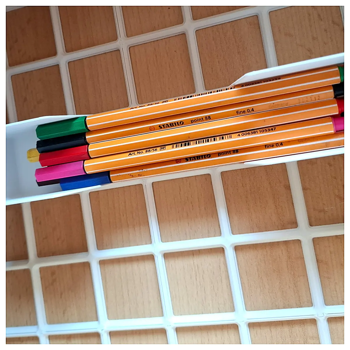 Gridfinity 1x5 Pen Holder Desktop Organizer Office Storage Pen Case Pencil Stand Computer Accessories Loose Item Organizer