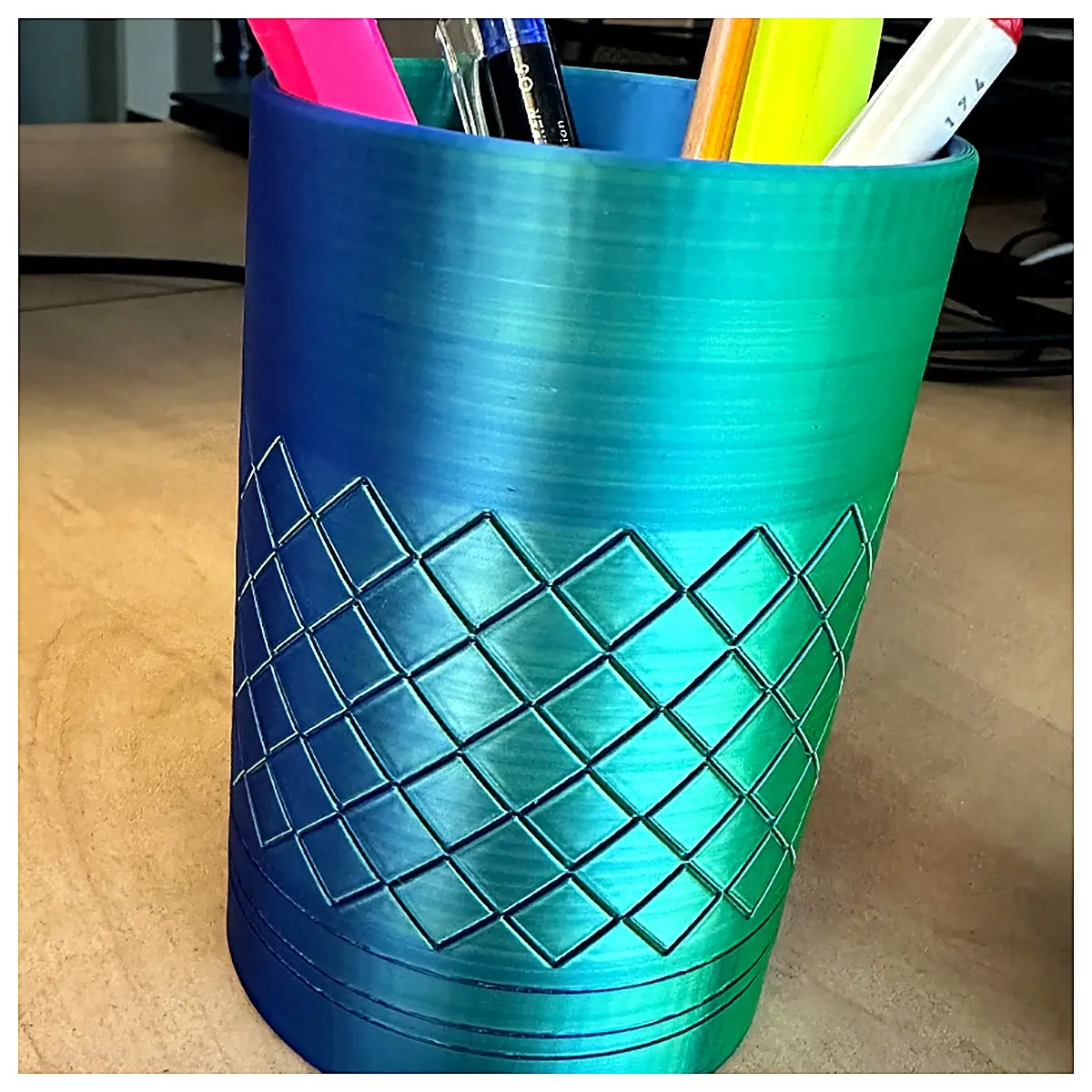 Pen Holder Cup Desk Organizer Pen Case Holder Office Supplies Computer Desk Study Creative Gift Multi Functional Protection