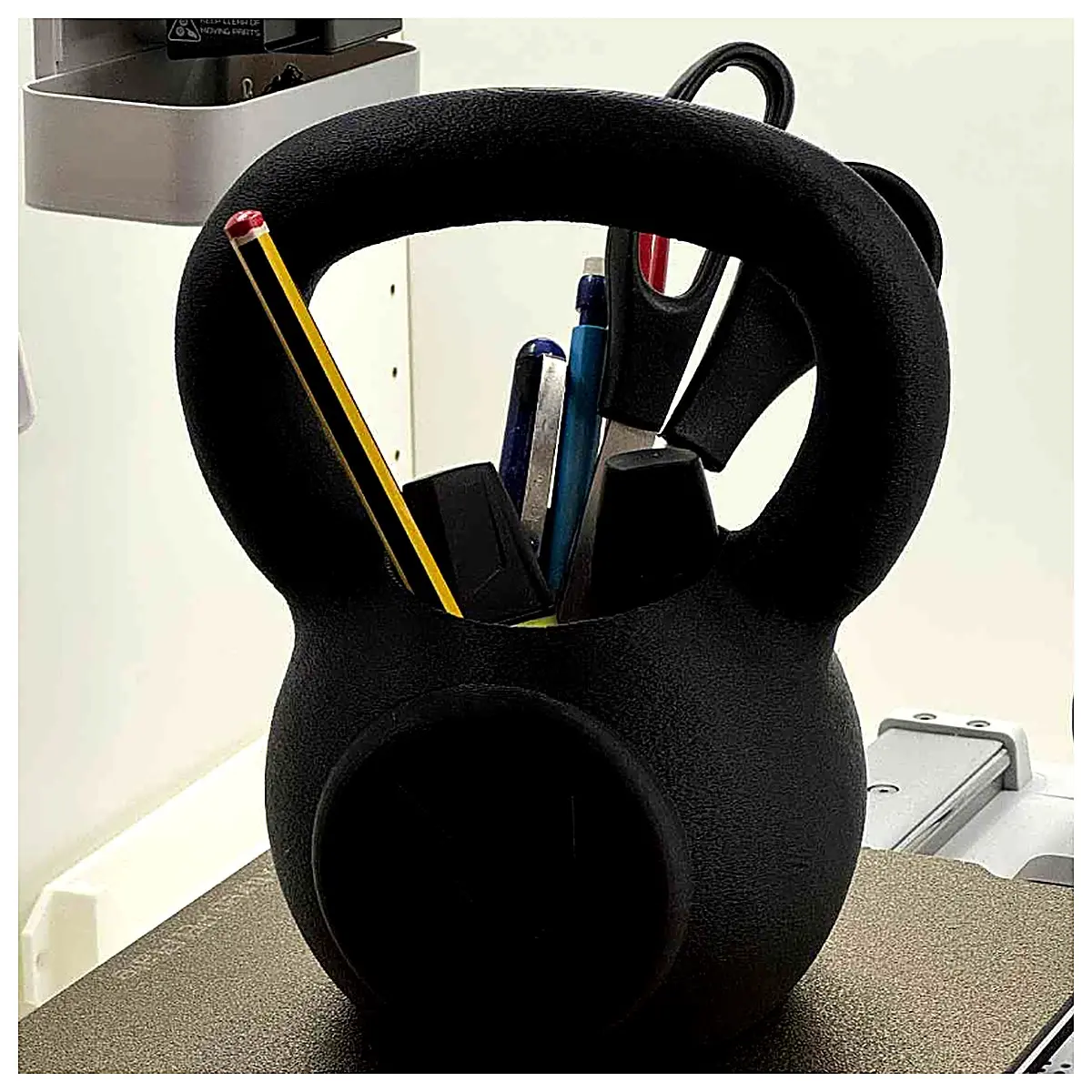 Dumbbell Pen Holder Creative Desk Organizer Fitness Gym Decoration Sports Accessories Small Parts Storage Fitness Equipment Home Storage