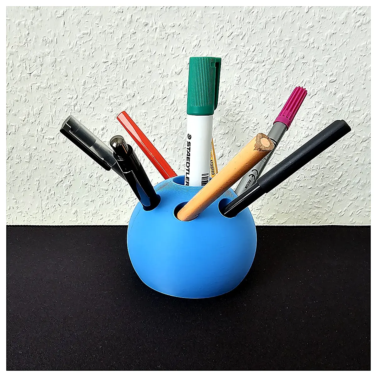 Small Ball Pen Holder Desk Organizer Multi Pen Storage Creative Pencil Case Office School Supplies Simple Design Desk Storage Box Pen Case