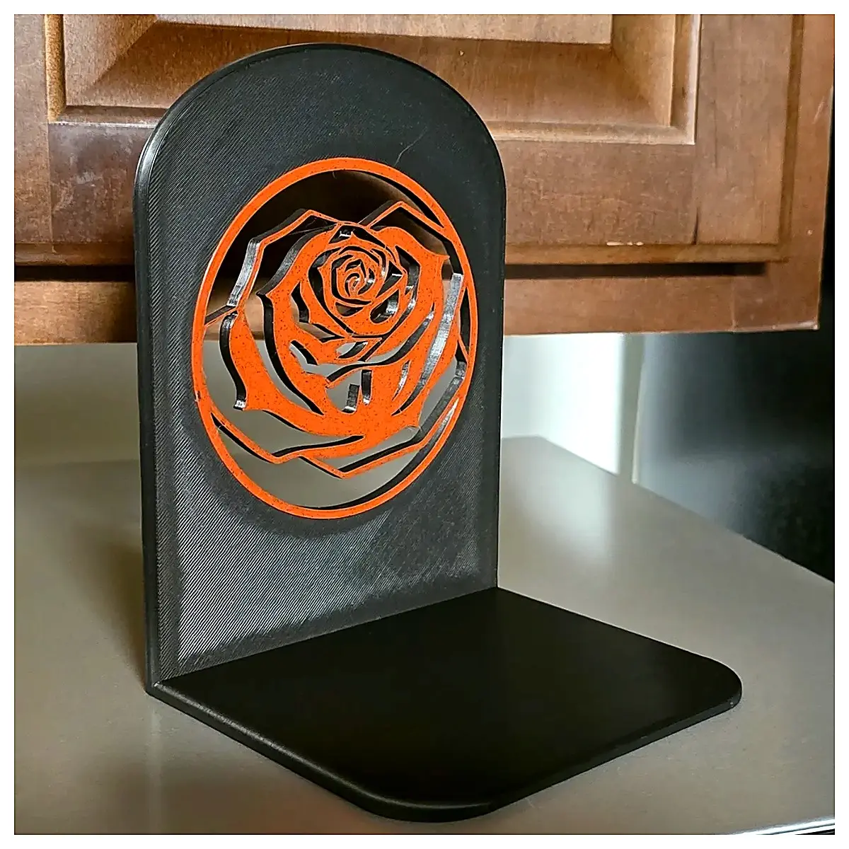 Rose Book Stand Reading Holder Paper Book Cover Turnover Clip Album Protective Sleeve Reading Accessory Rose Book Stand Turnover Clip