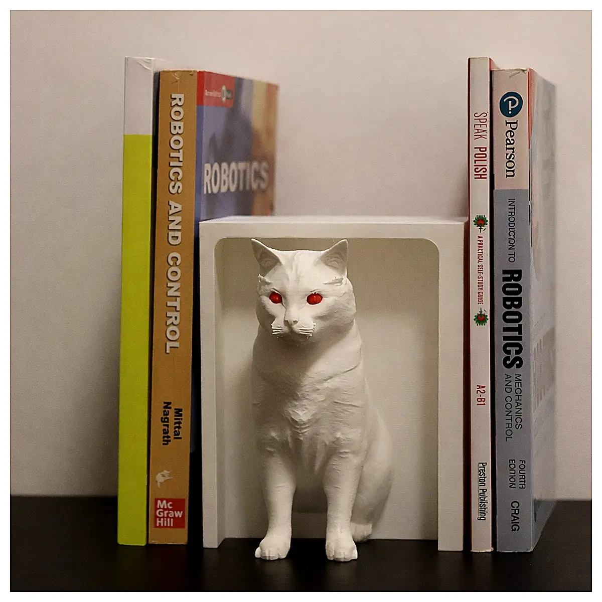 Cat Book Stand Figurine Desktop Decoration Cat Ornament Creative Shelf Decor Kitten Display Friends