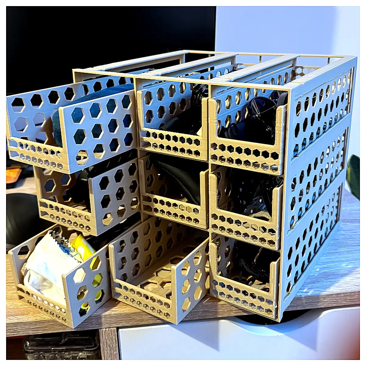 Lightweight Hexagonal Box Storage Container Toy Box Gift Box Suitable for Children s Toys Snack Packaging Organizing Box