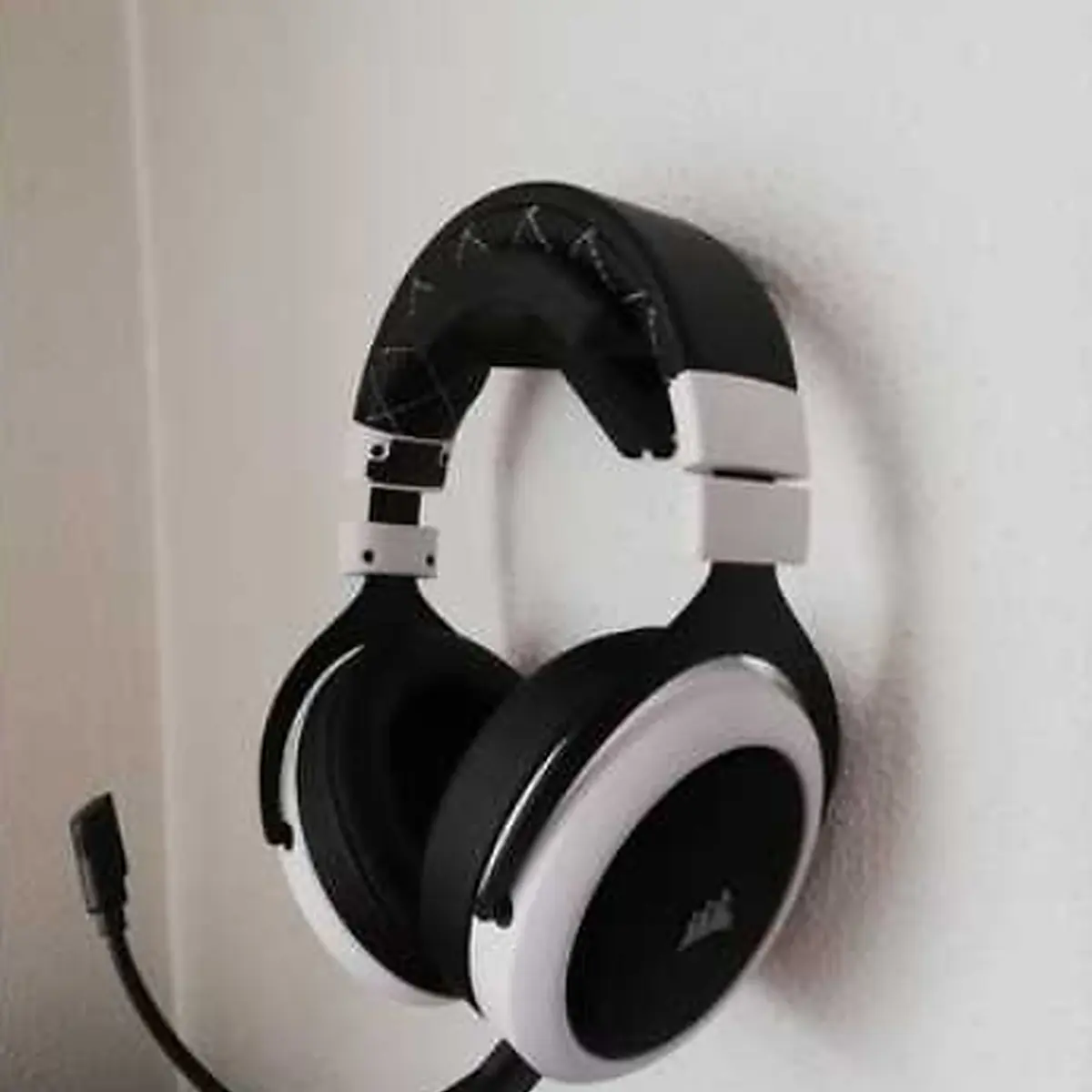 Headphone Holder Wall Mount Desk Organizer Phone Stand Earbud Hanger Lazy Bracket Shelf Storage Accessory for Bedroom Living Room
