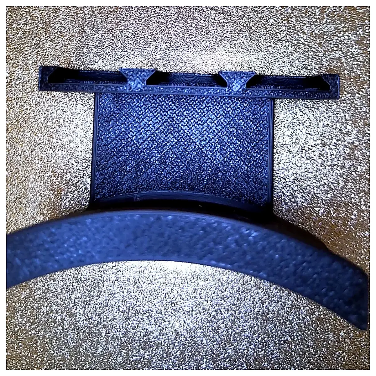 Underwear Headphone Holder Phone Stand Mobile Clip Holder Lazy Bracket Bedroom Study Use