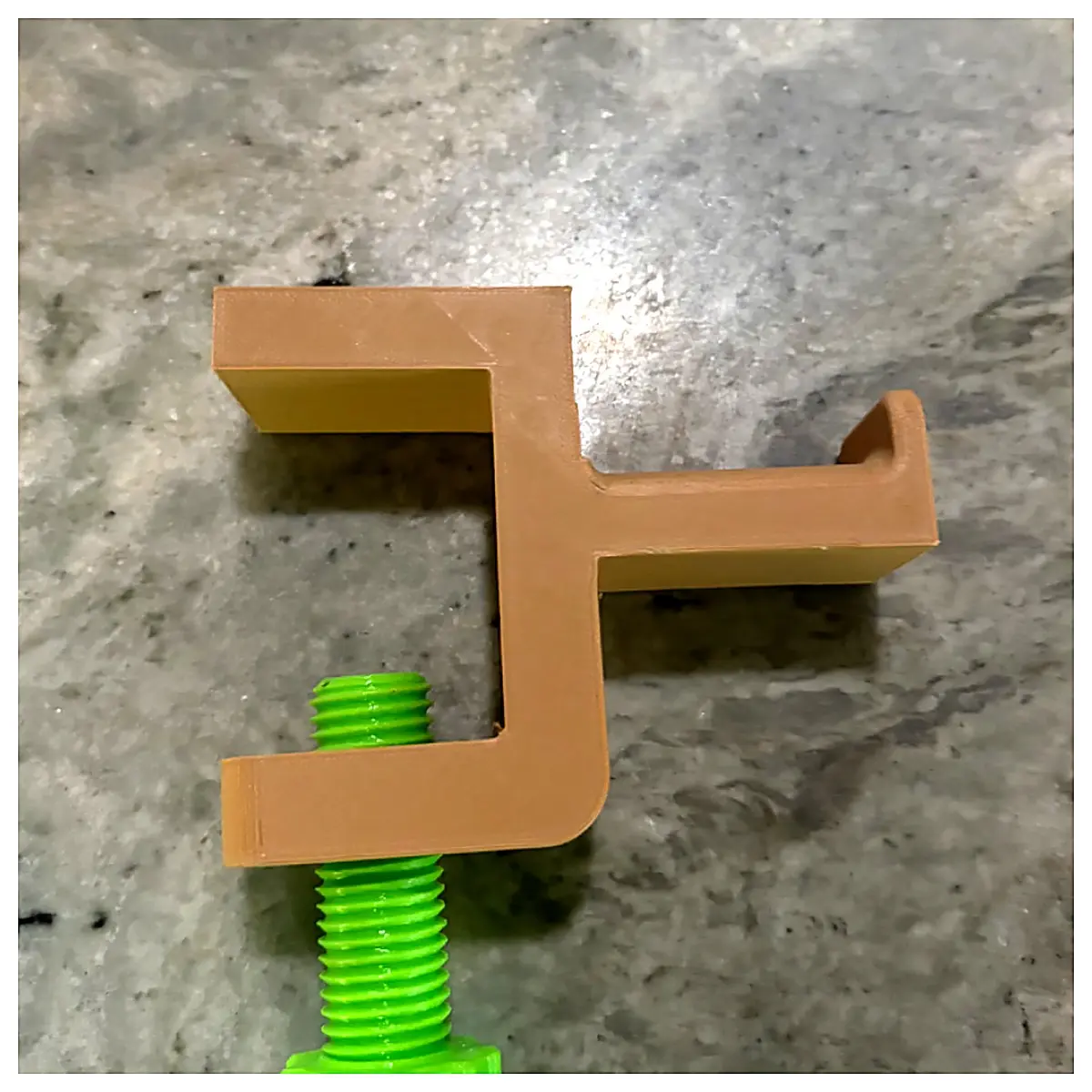 Headphone Holder Phone Headphone Clip Earphone Stand Mobile Phone Holder Accessory Bracket Portable Holder Desktop Stand