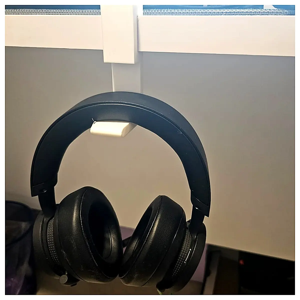 Headphone Stand Desk Mount 2 5cm Desktop Organizer Phone Holder Earbuds Shelf Desk Storage Accessory