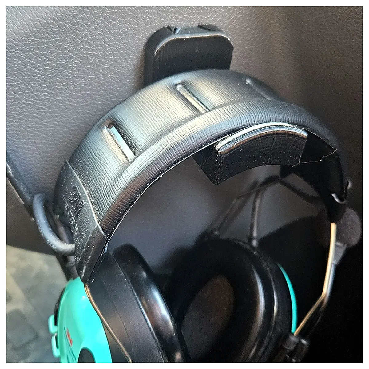 Peltor Hidden Mount Bracket Microphone Support Noise Canceling Headset Accessories Compatible with Peltor Microphones Monitoring Headphones Noise Moun