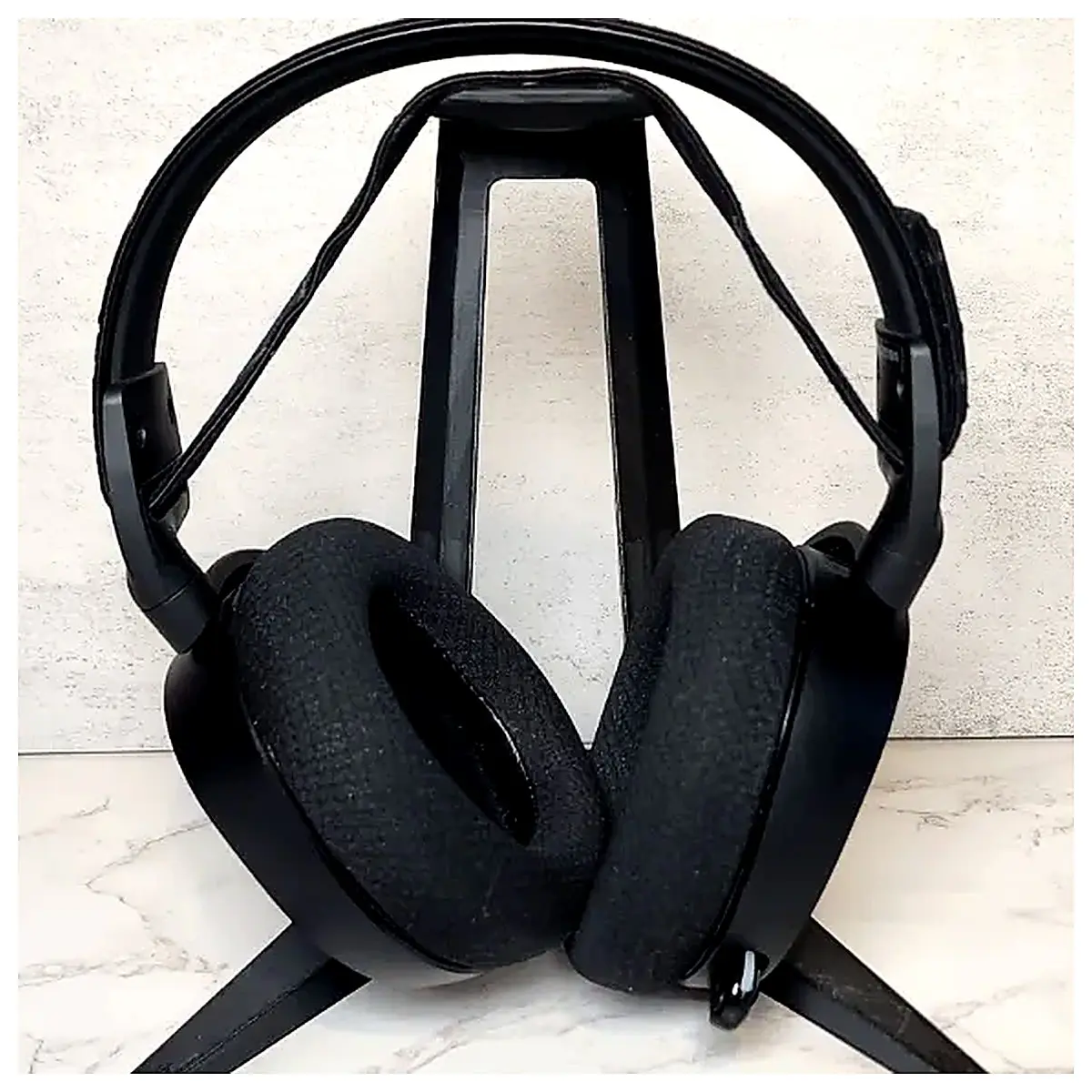 3D Printed Earbud Holder Phone Stand Desktop Mount Holder Mobile Phone Stand Accessory Support Compatible with All Phones
