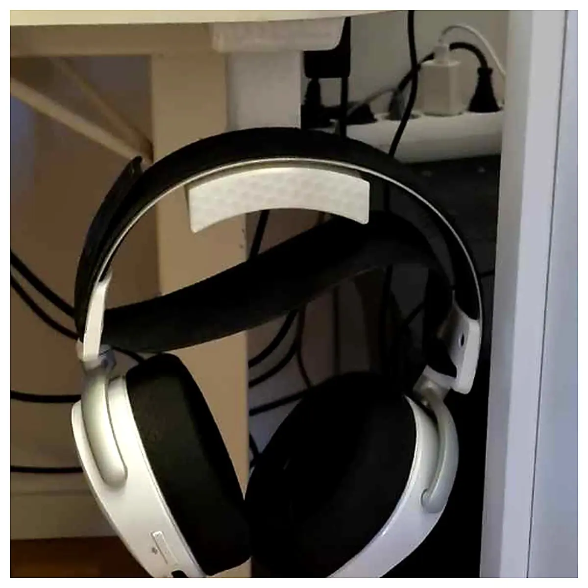 Desk Headphone Holder Phone Stand Adjustable Angle Desk Mount Tablet Holder for Office Study Gaming Laptop Accessories