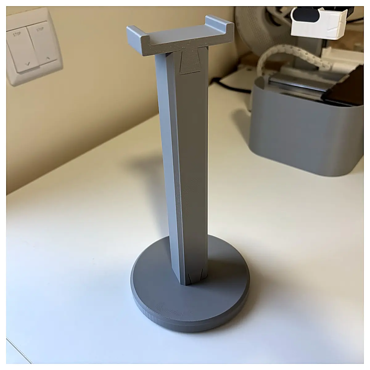 Headphone Holder Earbud Clip Phone Headphone Stand Earphone Holder Accessory Mobile Phone Headphone Support Headphone Clip Holder Earbud Support Parts
