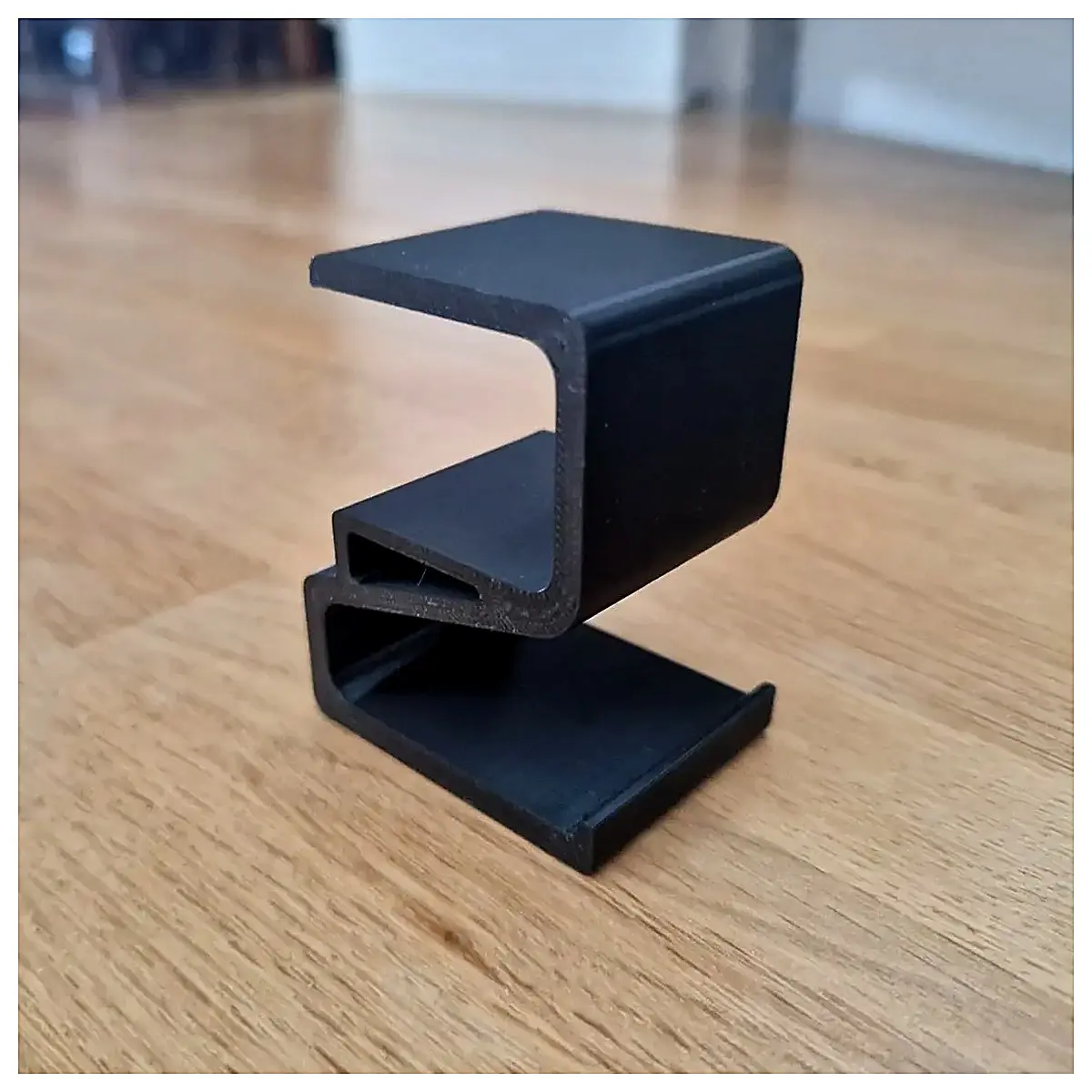 Headphone Holder Phone Desk Stand Earbud Holder Mobile Phone Stand Accessory Support Bracket Mount Ideal for Desk Car Travel