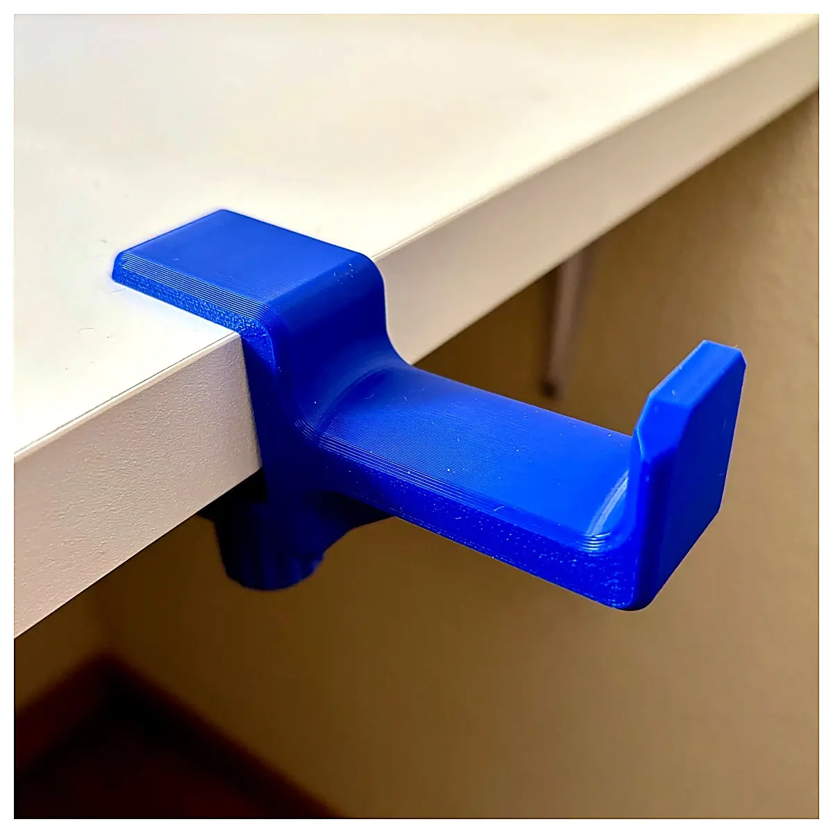 Headphone Tablet Holder Phone Stand Mobile Holder Clip Desk Stand Earbuds Support Phone Mount Accessory