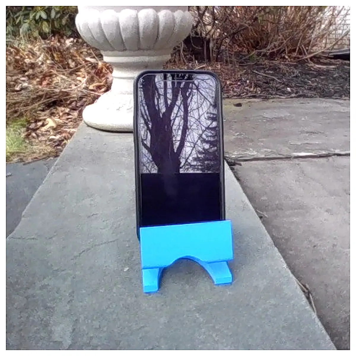 Phone Holder Car Mount Adjustable Phone Stand Bracket Mobile Phone Holder Accessory Support Holder for Car Dashboard Phone Grip