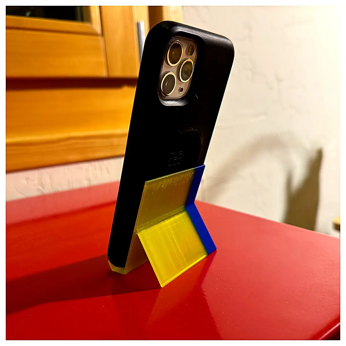 Mobile Phone Holder Minimalist Car Phone Mount Phone Stand Holder Phone Stand Desktop Phone Holder Car Mount Accessories