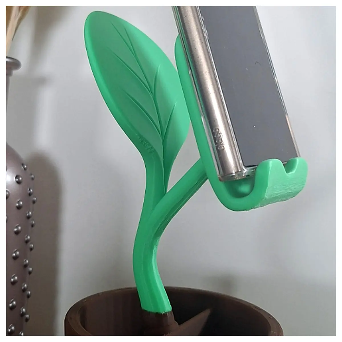 Car Phone Holder Mount Auto Phone Stand Desktop Phone Holder Accessories Mobile Phone Holder Bracket Support