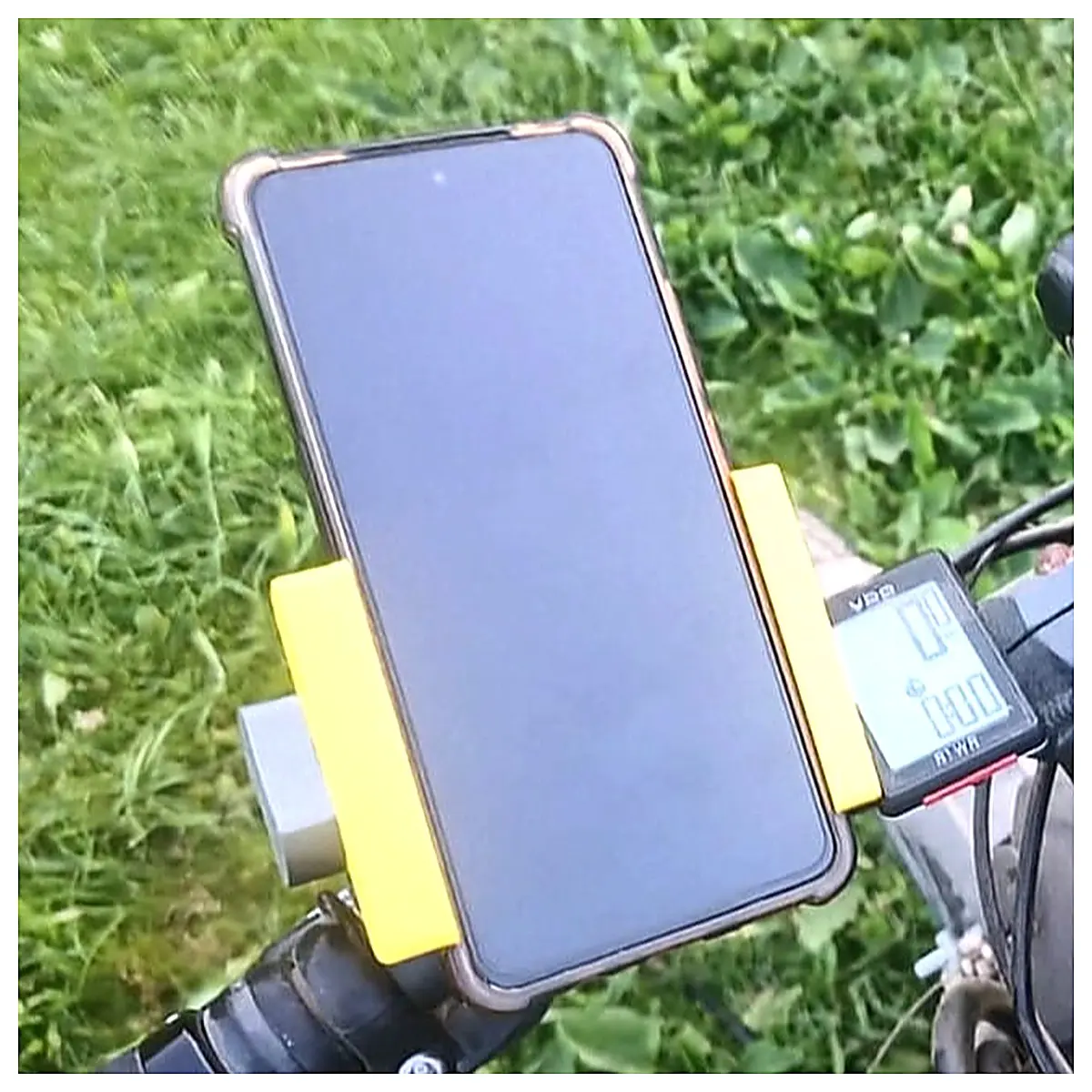 Bike Phone Mount Holder Cycling Mount Phone Stabilizer Mobile Holder Phone Accessory Compatible with All Phones Outdoor Riding Mount