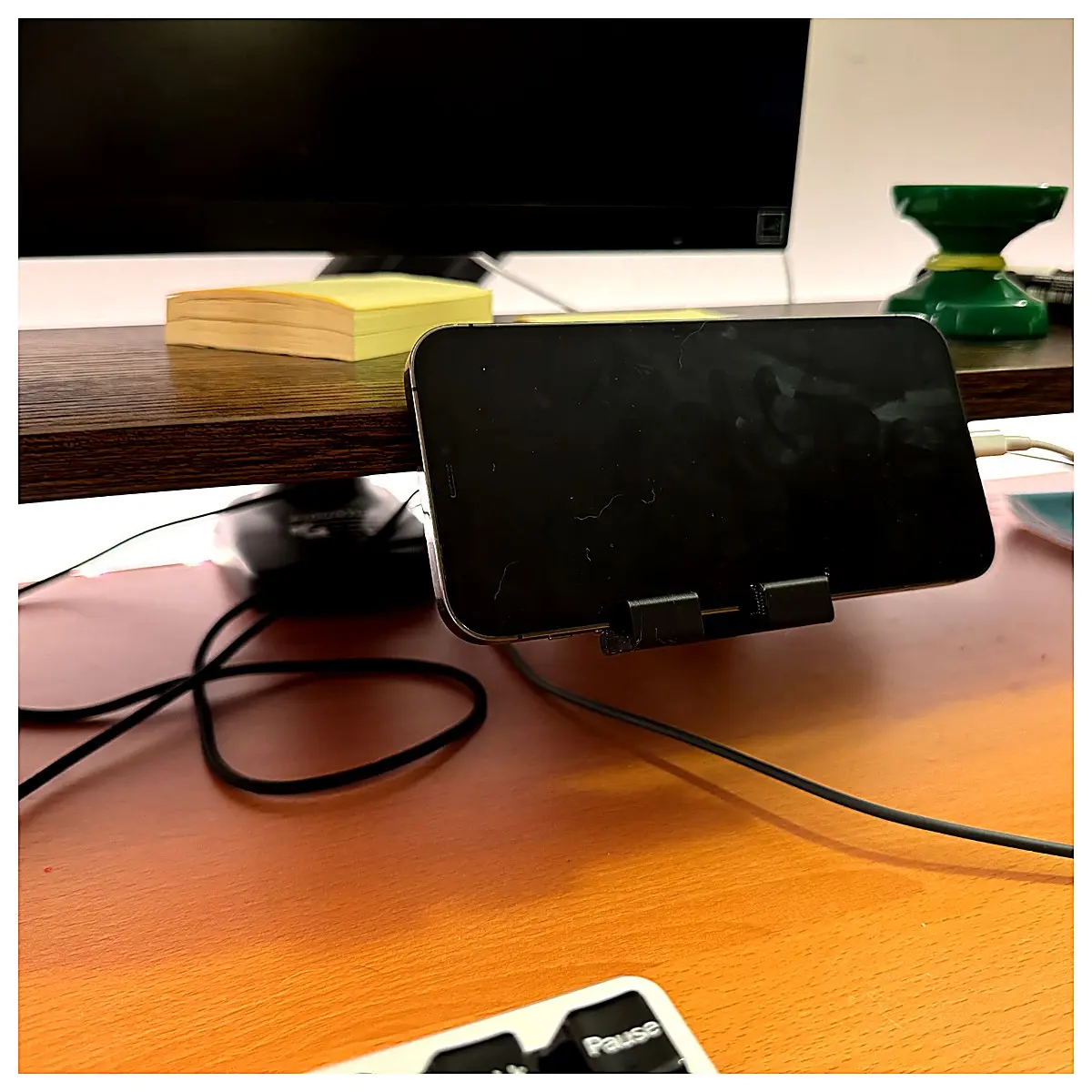 Phone Holder Car Mount Phone Stand Mobile Holder Accessory Bracket Support Stand Holder Phone Holder Auto Phone Mount