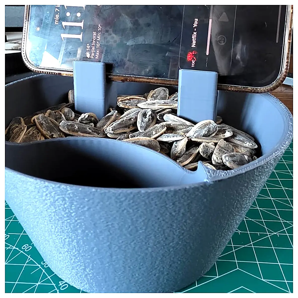 Smart Nut Bowl with Phone Stand Snack Container Double Compartment Desktop Organizer Creative Gift Multi Functional