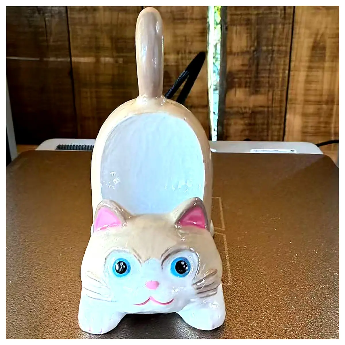 Cat Phone Holder Pet Phone Stand Desk Phone Holder Lazy Cat Holder Phone Support Compatible with Cats Desktop Fixer Lazy Gadget