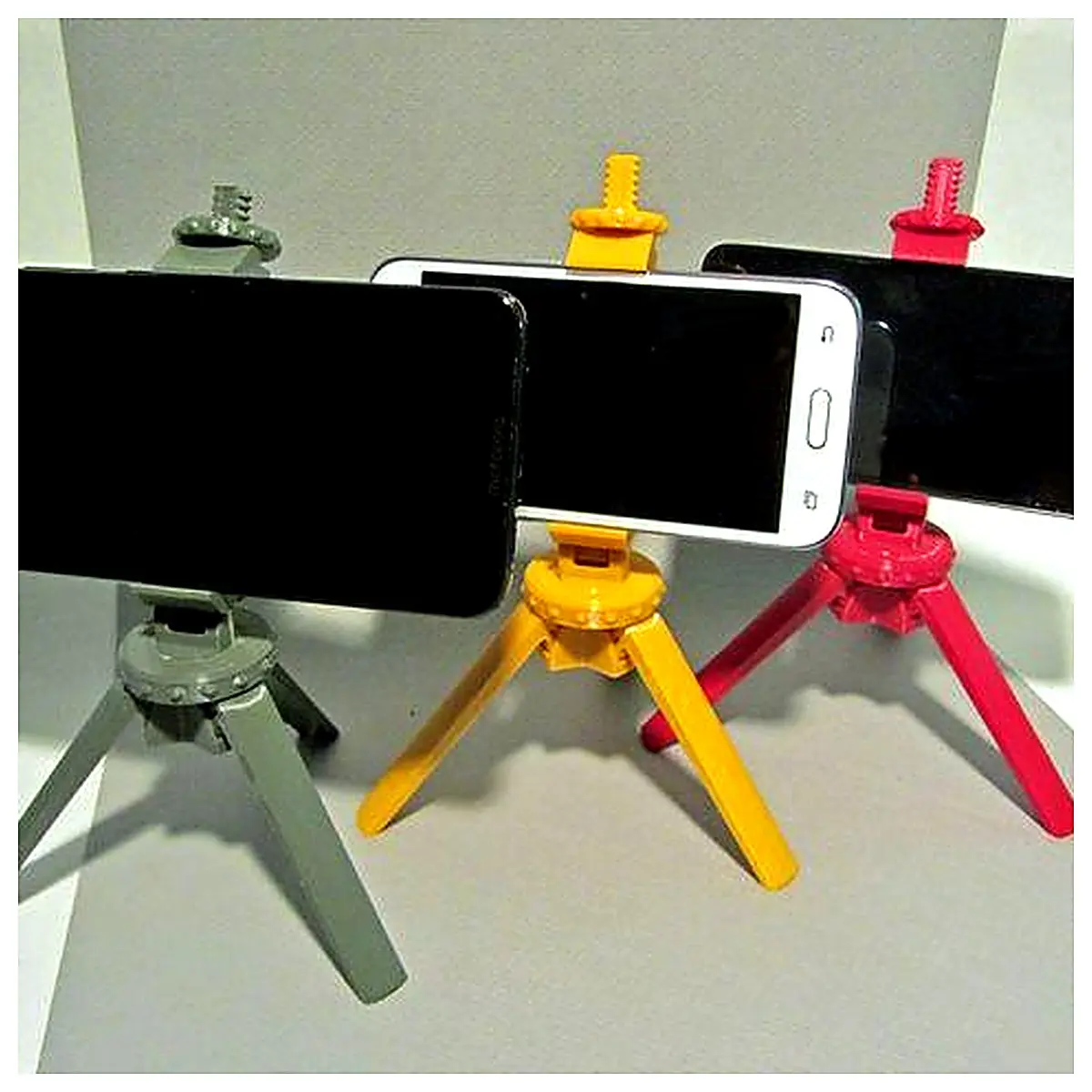 Mobile Tripod Stand Stable Shots Phone Tripod Support Photography Stand Mobile Accessory Ideal for Selfies Video Recording