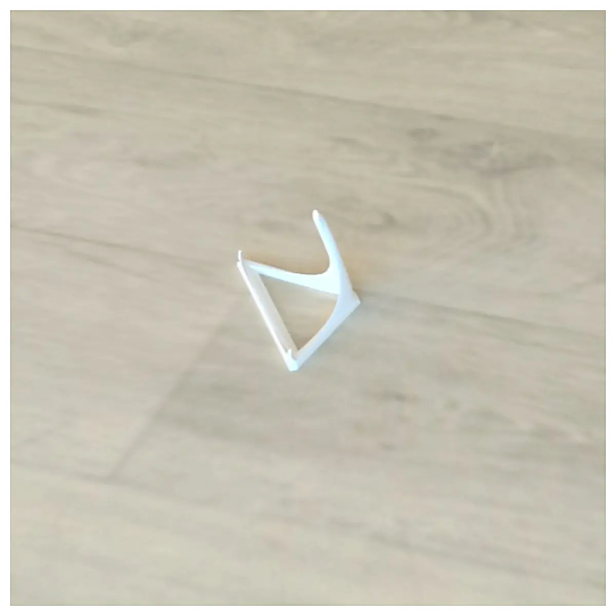 Phone Holder Minimalist Design 3D Printing Stand No Support Needed Integrated Printing 3D Print Accessories Desktop Stand Fast Assembly