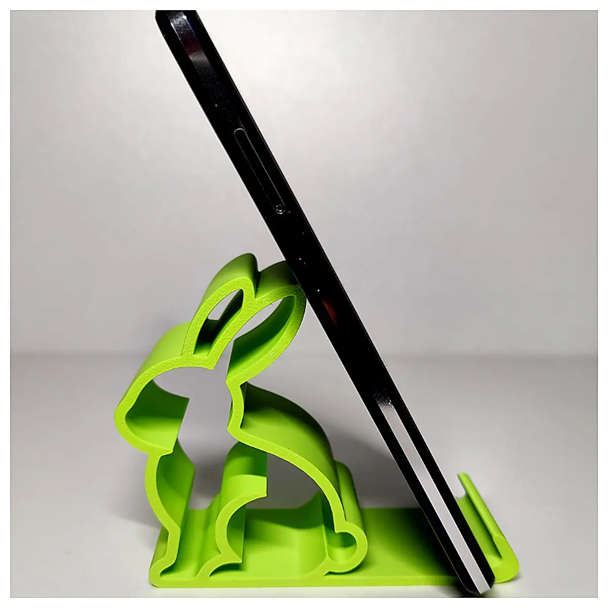 Low Poly Rabbit Phone Stand 3D Printed Accessory Desktop Holder Cute Animal Shape DIY Craft Mobile Stand