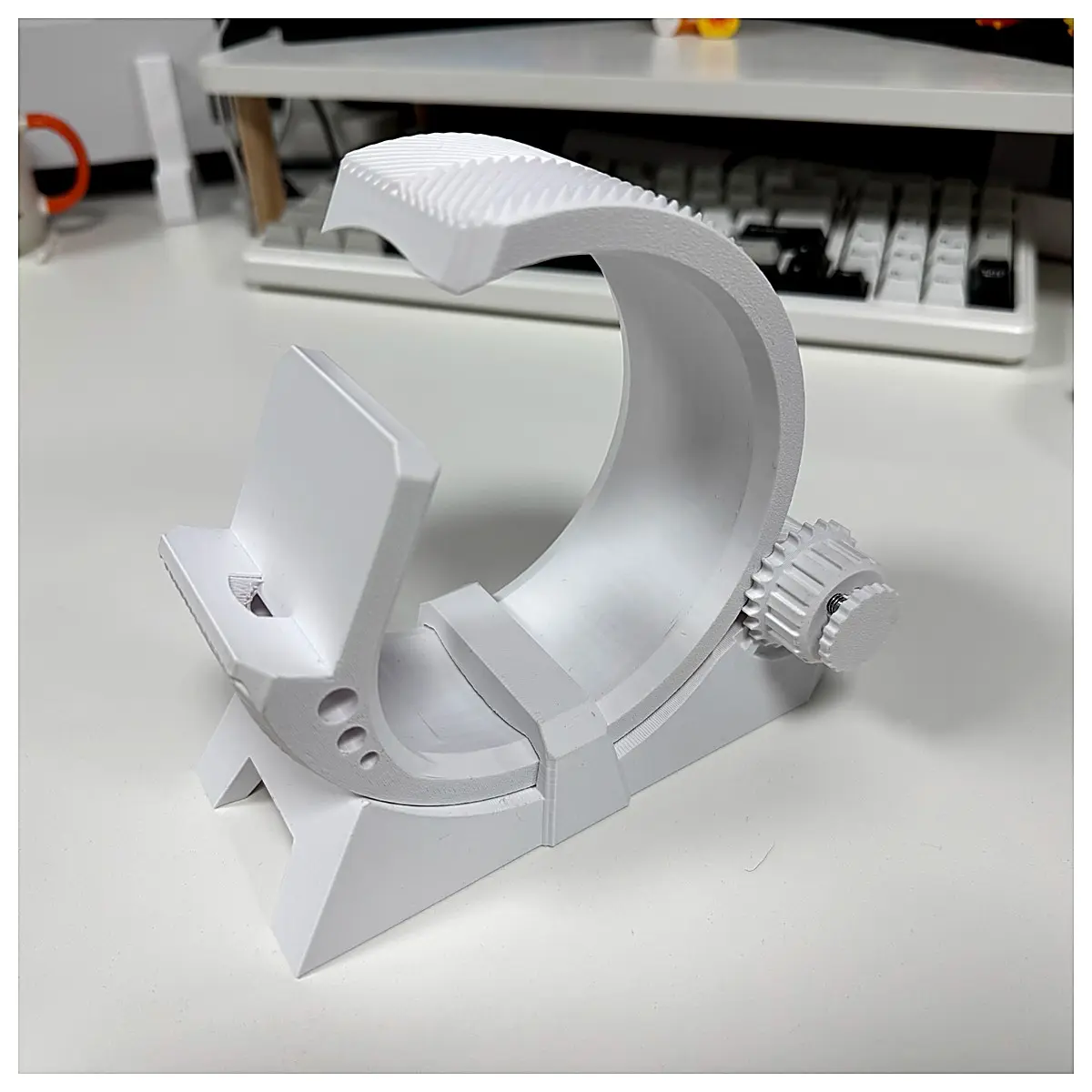 Cool Sloped Gear Mechanical Phone Stand Phone Stand Mobile Holder Phone Support Phone Accessory Desktop Phone Stand