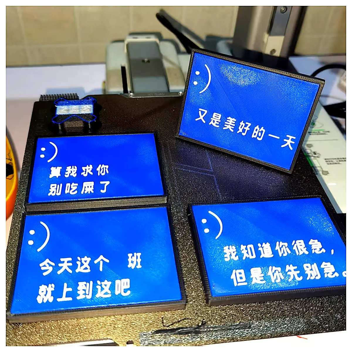 Phone Stand Holder Adjustable Mobile Phone Bracket Clip Stand Support for All Phones Desktop Car Auto Accessory
