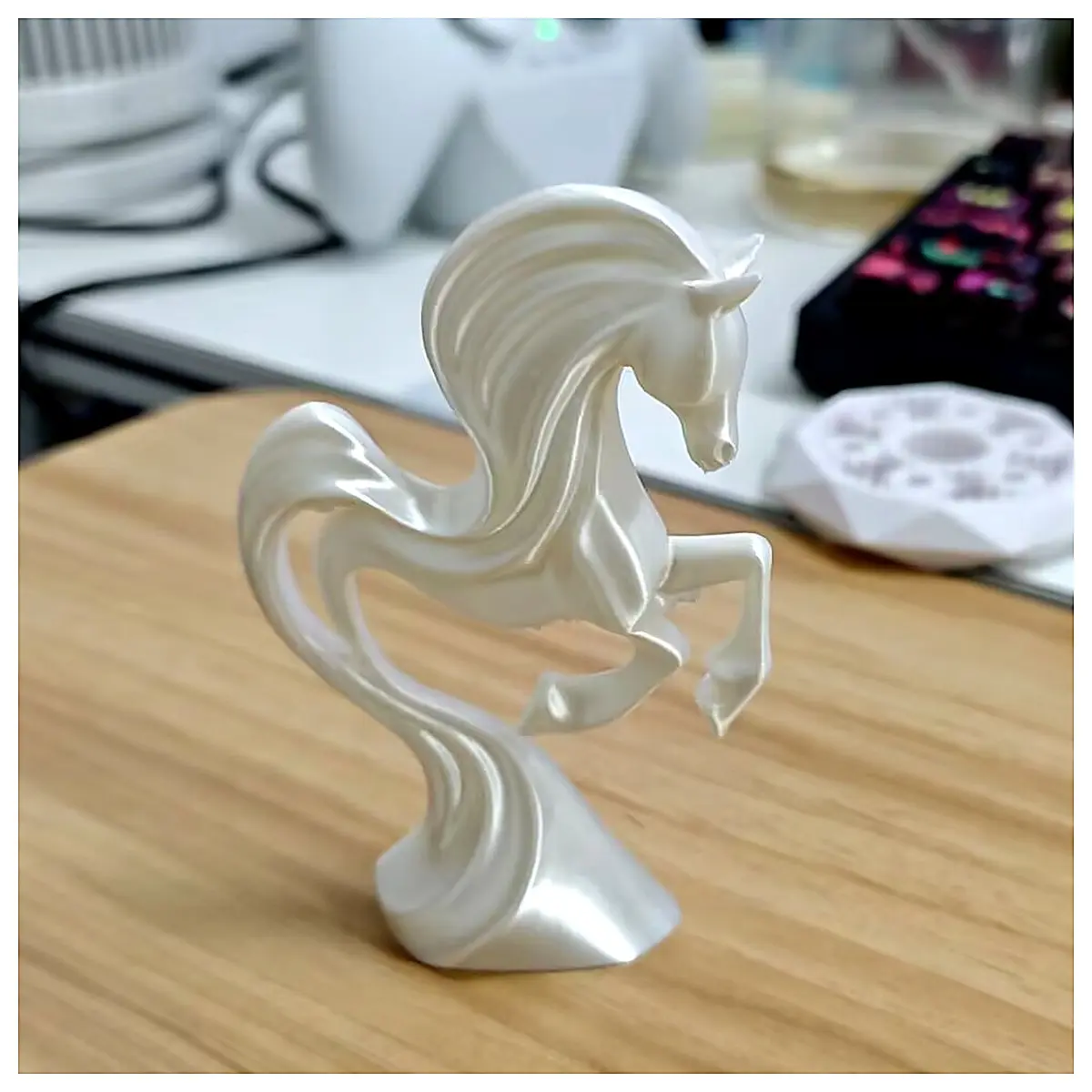 Li Yun Silk Vase Decoration Art Piece Ornament Home Decor Creative Gift Indoor Decorative Item