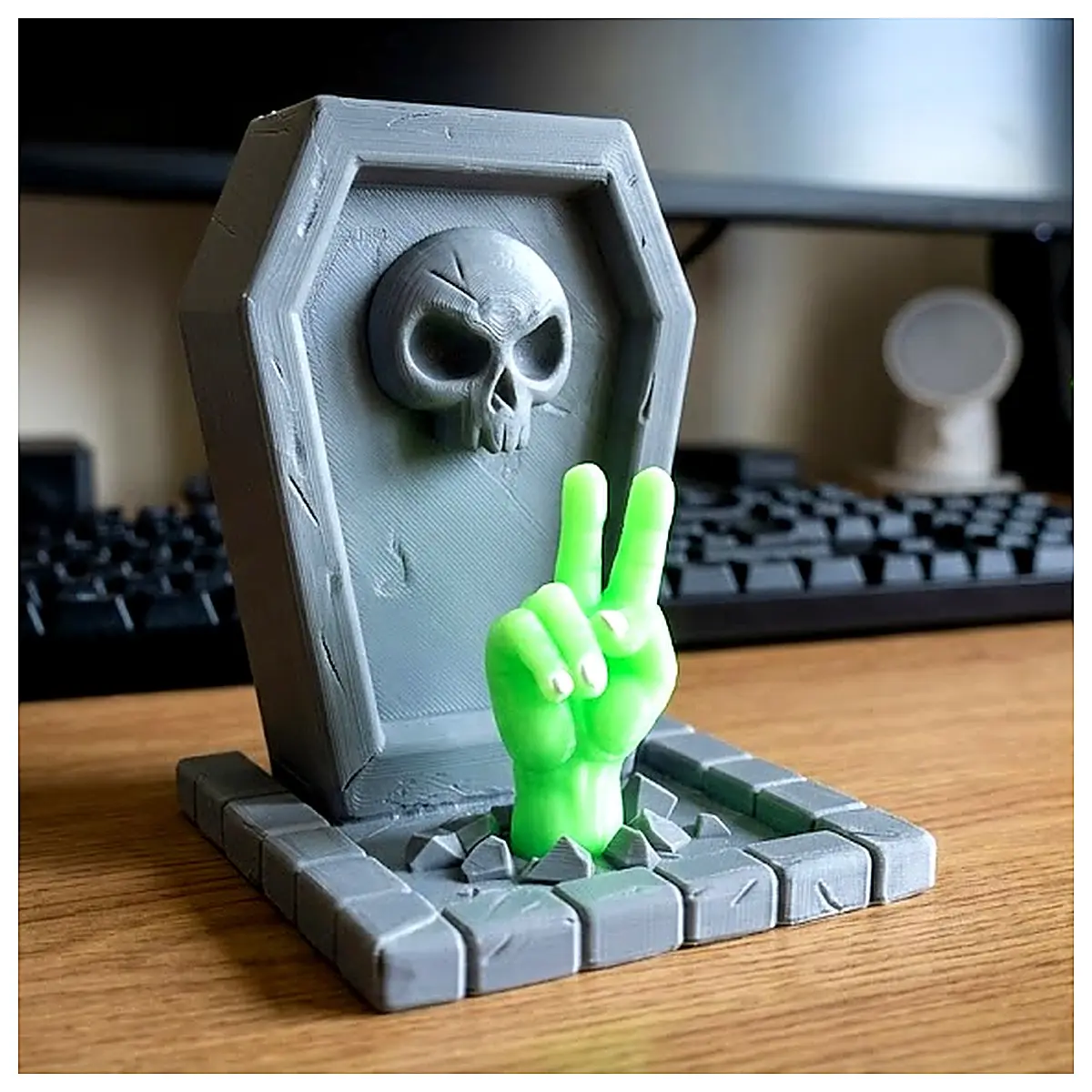 Cute Zombie Graveyard Decoration Model Zombie Tomb Scene Props Cemetery Accessories Grave Ornament Horror Display Figures