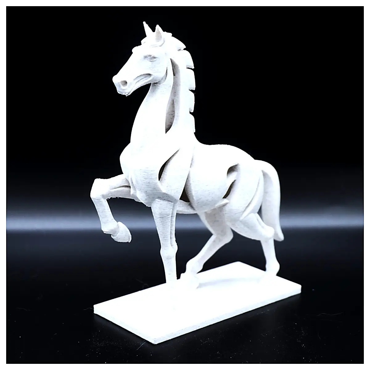 Modern Minimalist White Horse Sculpture Decorative Art Home Decor Creative Gift Indoor Ornament Art Piece