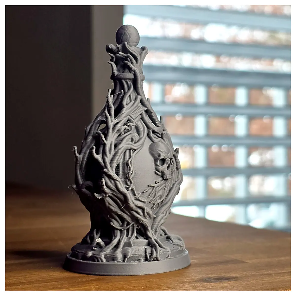 Artery Shaped Potion Bottle Model Horror Fantasy Prop Decoration Scene Display Desktop Figurine Roleplay Game Accessory