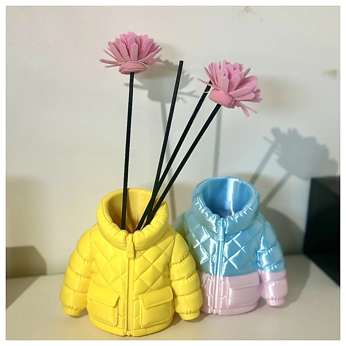 Down Jacket Pencil Holder Creative Decoration 3D Print Model Faux Fur Accent Office Desk Ornament MakerWorld