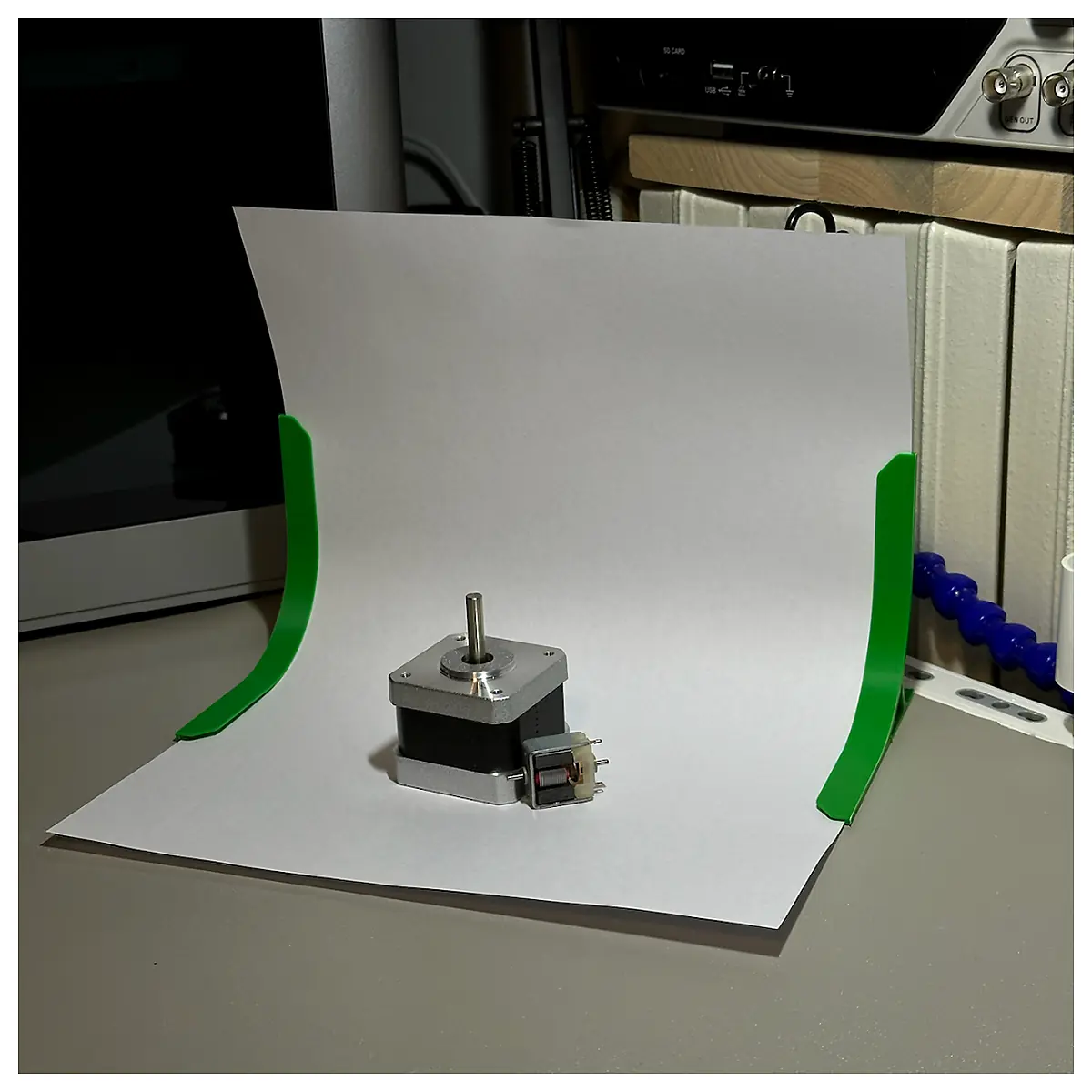 Photo Studio Stand A4 Sheets Support Stand Props Photography Accessories Shooting Gear Flexible Stand