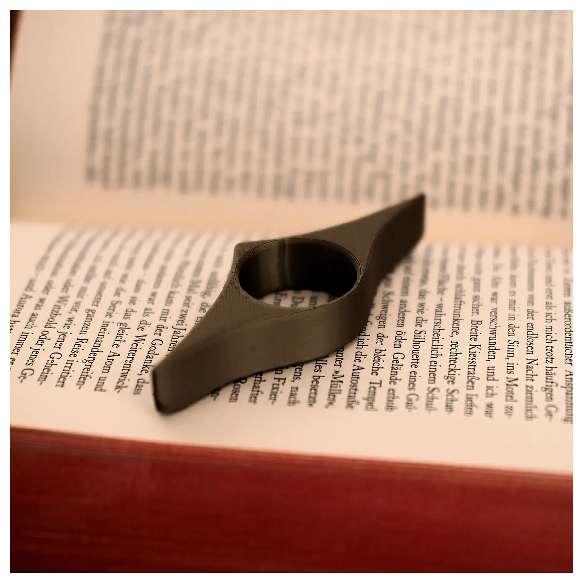Book Holder One Hand Reading Support Adjustable Shelf Stand Desk Reading Holder Easy Reading Accessory