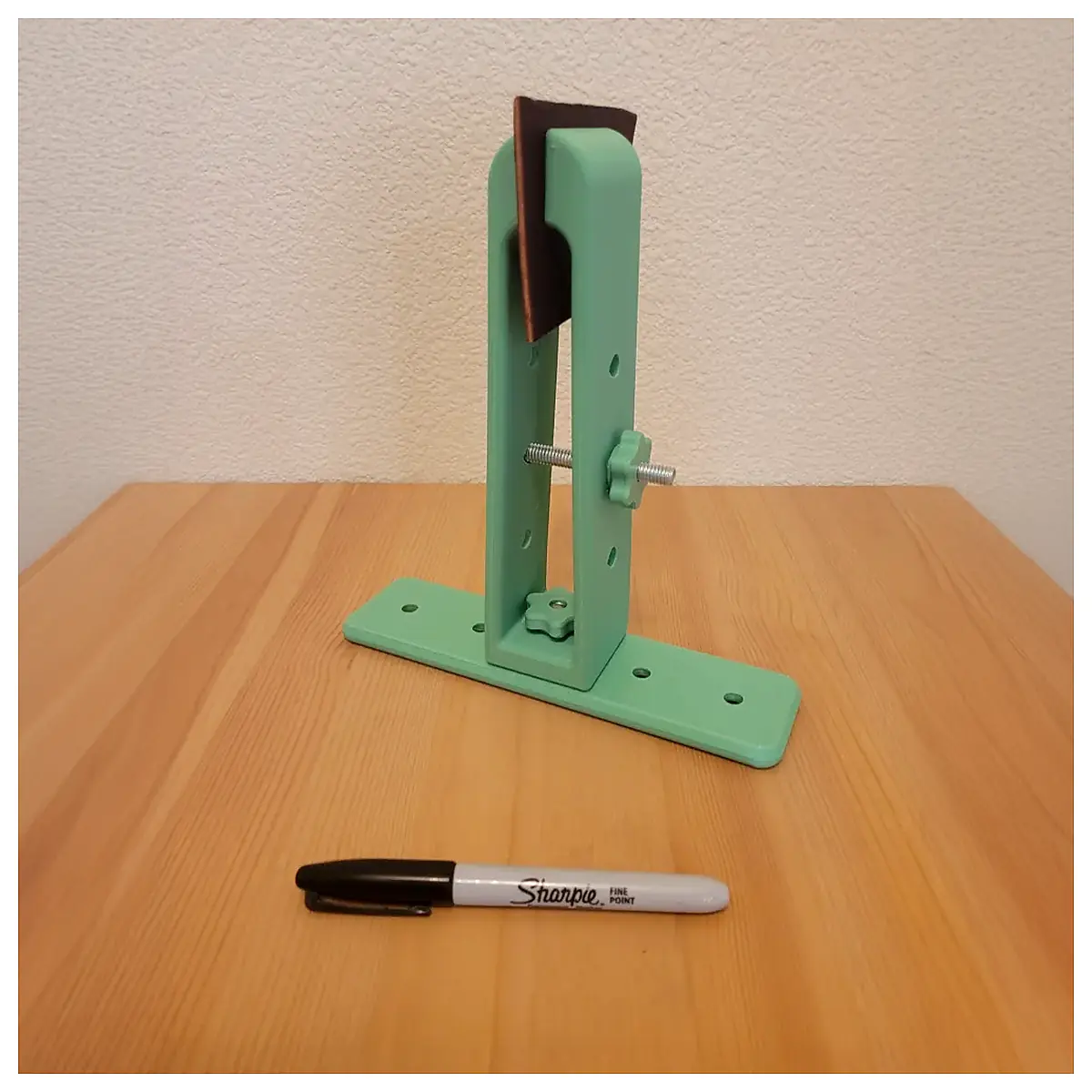 Leather Sewing Clamp Multi Purpose Vice Clamp Sewing Tool Repair Parts Universal Clamps