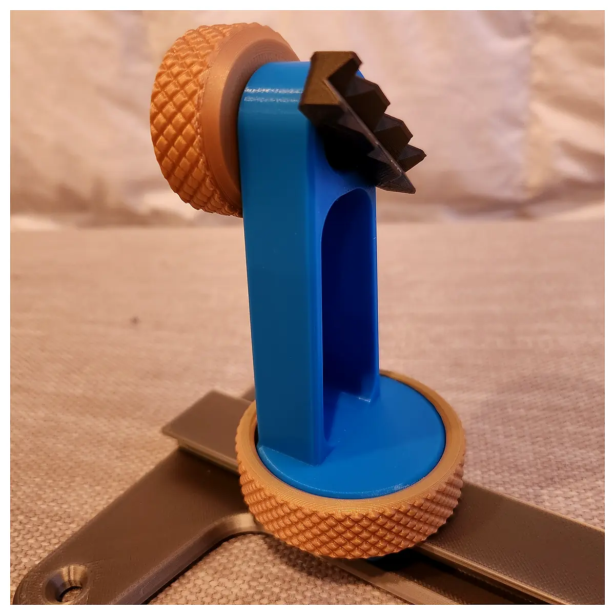 Adjustable PCB Holder Tool Repair Assembly Electronics Components Devices Module Fixing