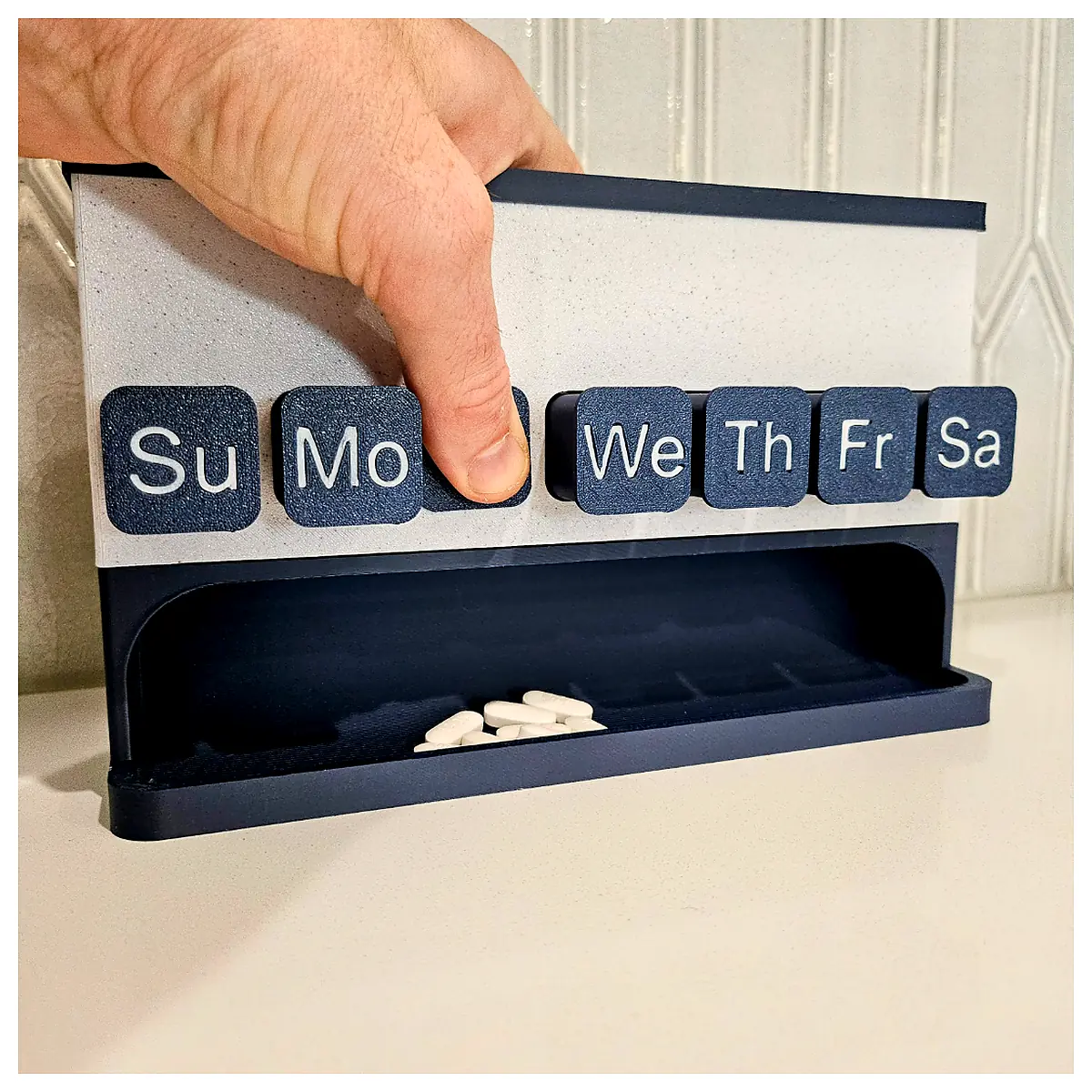 Pill Dispenser Daily Reminders Timer Medication Organizer Smart Calendar Scheduling