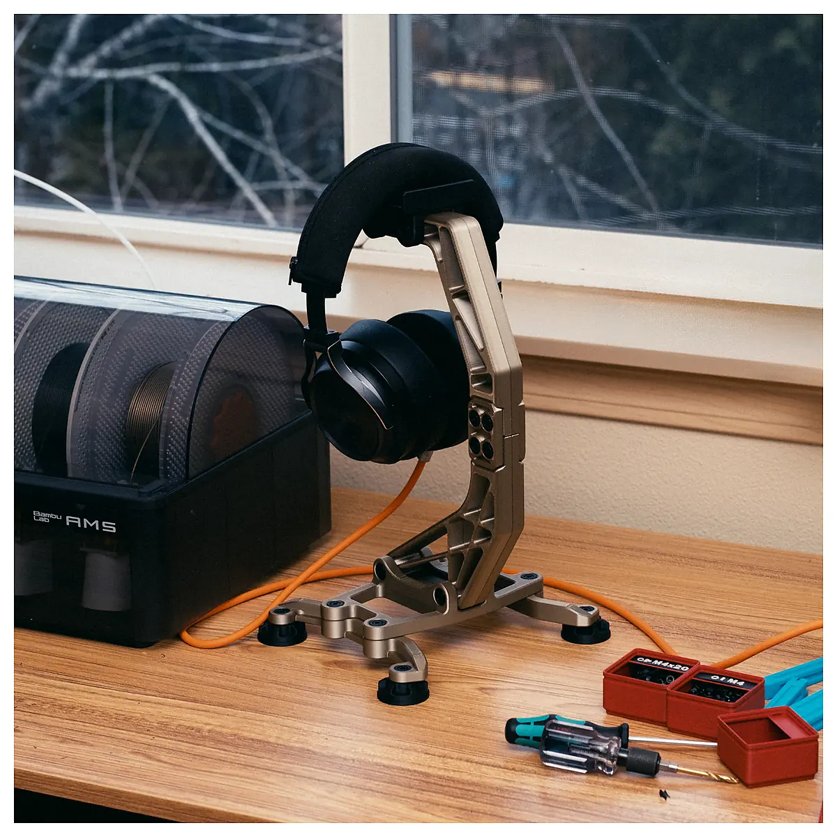 Industrial Headphone Stand Protect Store Organize Audio Accessories Headphone Holder Support