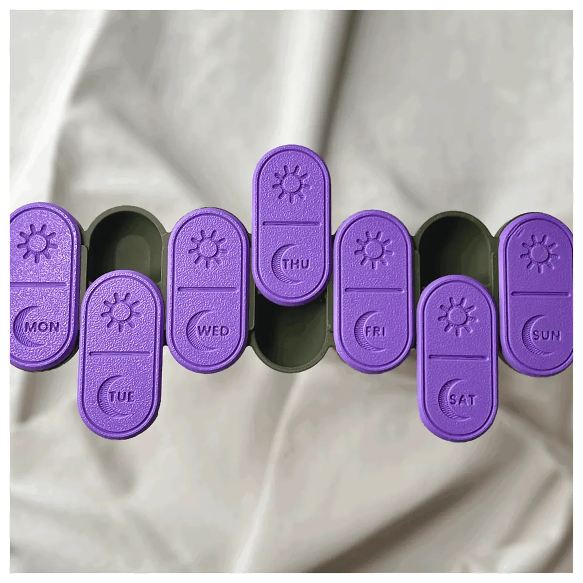 7 Day Pill Box Organizer Morning Night Universal Medication Dispenser Daily Pill Splitter