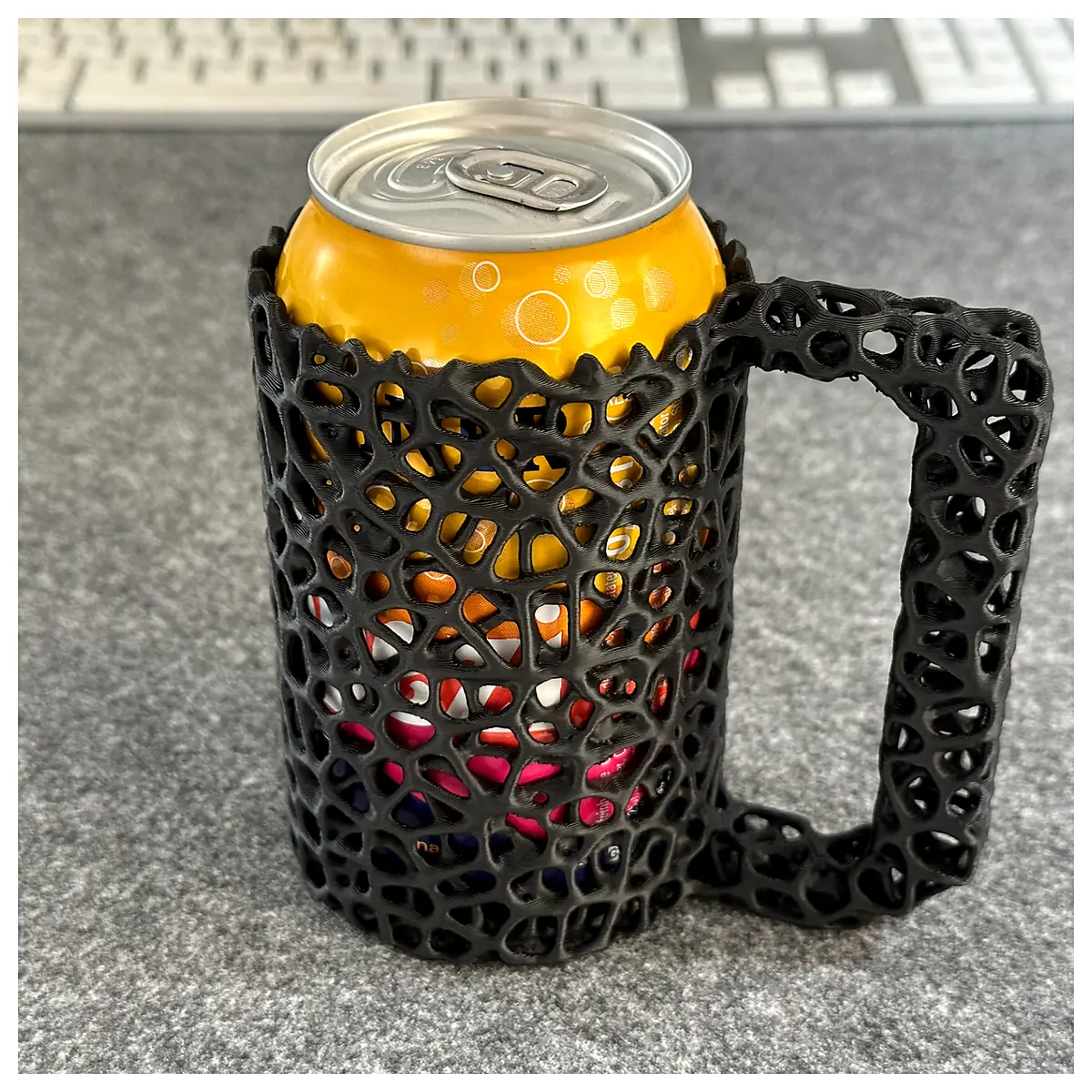 Soda Can Holder Voronoi Design Drinkware Outdoor Camping Water Bottle Carrier Universal Cup Holder