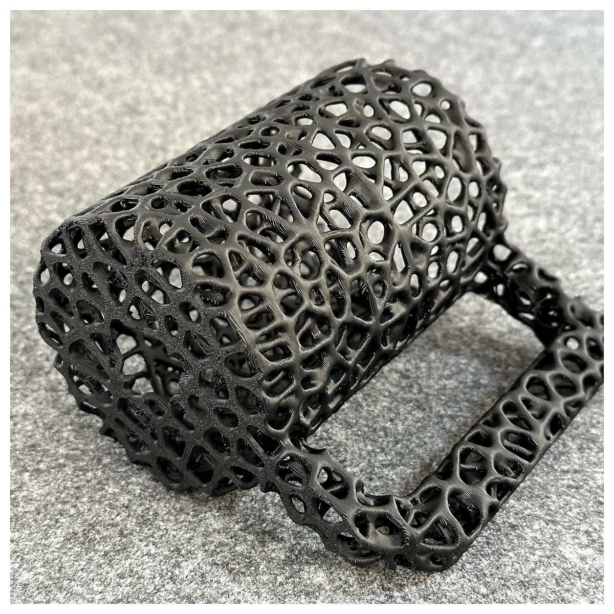 Soda Can Holder Voronoi Design Drinkware Outdoor Camping Water Bottle Carrier Universal Cup Holder