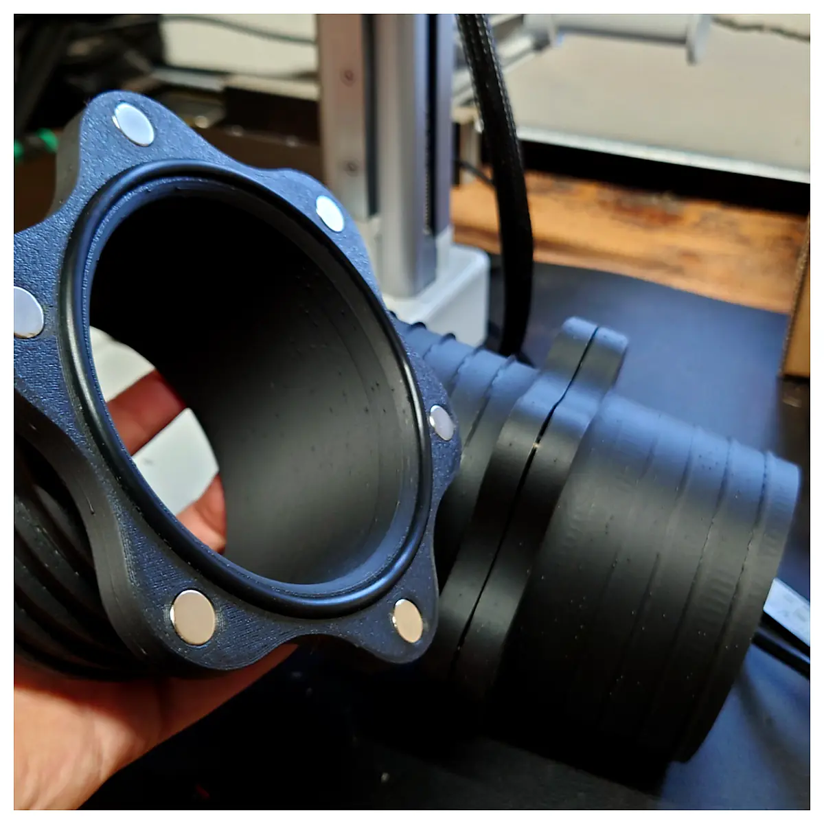 Dust Extraction Hose Magnetic Coupling 100mm Universal Vacuum Cleaner Parts Magnetic Connector Dust Bag Attachment
