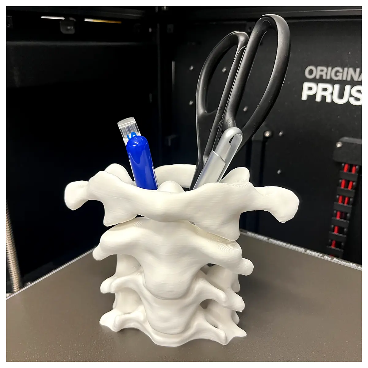 Spine Pen Holder Organizer Desk Accessory Pen Stand Parts Repair Universal Holder