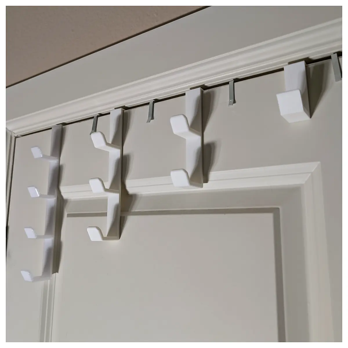 Over Door Hat Hanger Coat Hanger 4 Hooks Organizer Space Saving Closet Storage